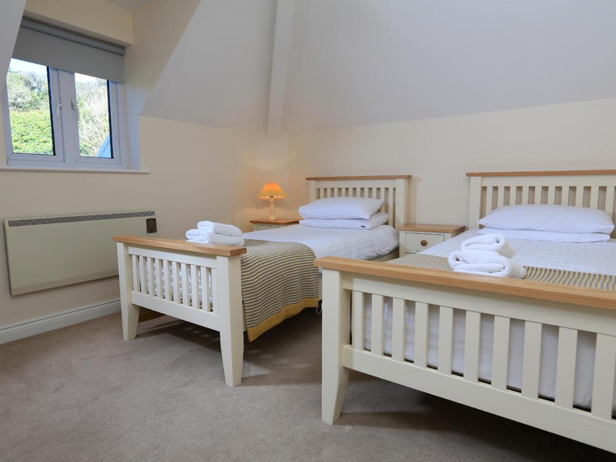 6 Chichester Court Hope Cove Exterior foto